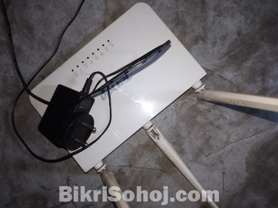 Tenda router